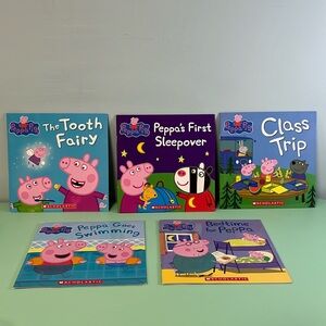 Scholastic Peppa Pig Kids Books Lot of 5, Reading Age 4-8 Years Old